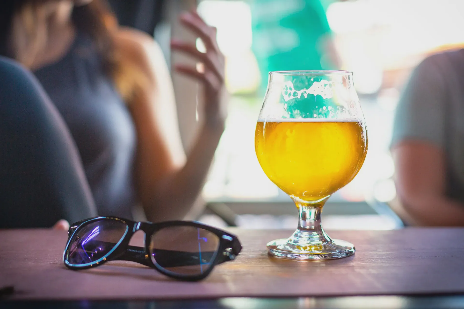 Illustration for 5 raisons de boire sa bière craft dans un verre