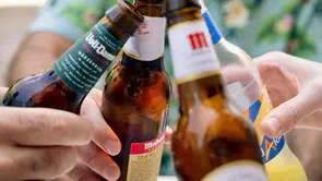 Illustration pour Calendrier des 20 dates à retenir pour fêter la bière