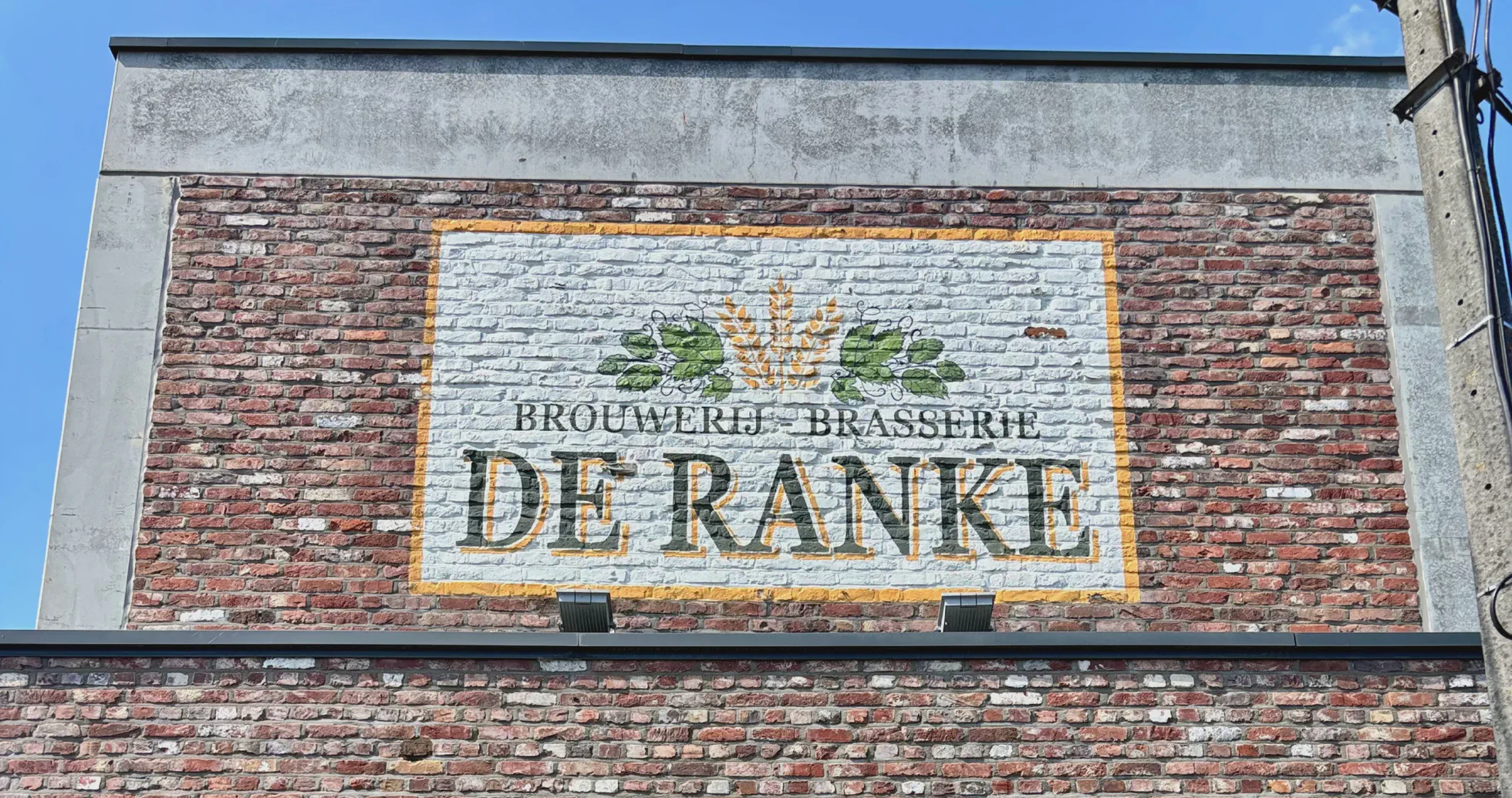 Illustration for Visite à la brasserie De Ranke à Dottignies en Belgique